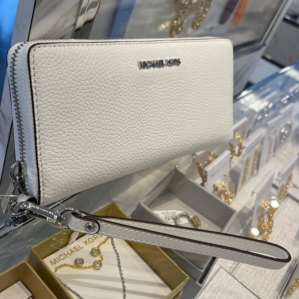 MICHAEL KORS Lg Pebbled Leather Continental Wallet Wristlet Phone Holder  Optic